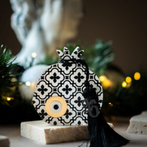 Επιτραπέζιο Γούρι Ρόδι Μοτίβο Ασπρόμαυρο | Plexiglass