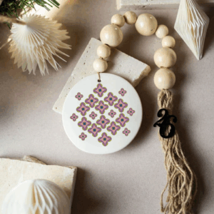 Κεραμικό Χειροποίητο Γούρι Λιλά Λουλούδια